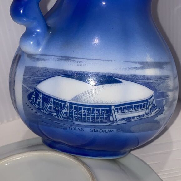 Vintage Texas Cobalt Blue The Alamo Saucer And Texas Landmarks Creamer Pitcher - Picture 10 of 15